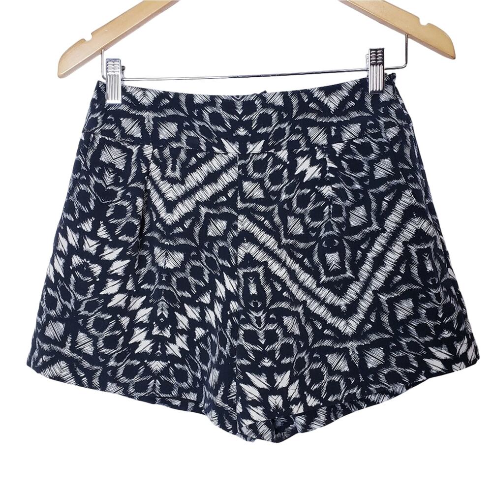 Sanctuary Lined High Rise Shorts Geometric Abstract Print Size XS‎ NWT